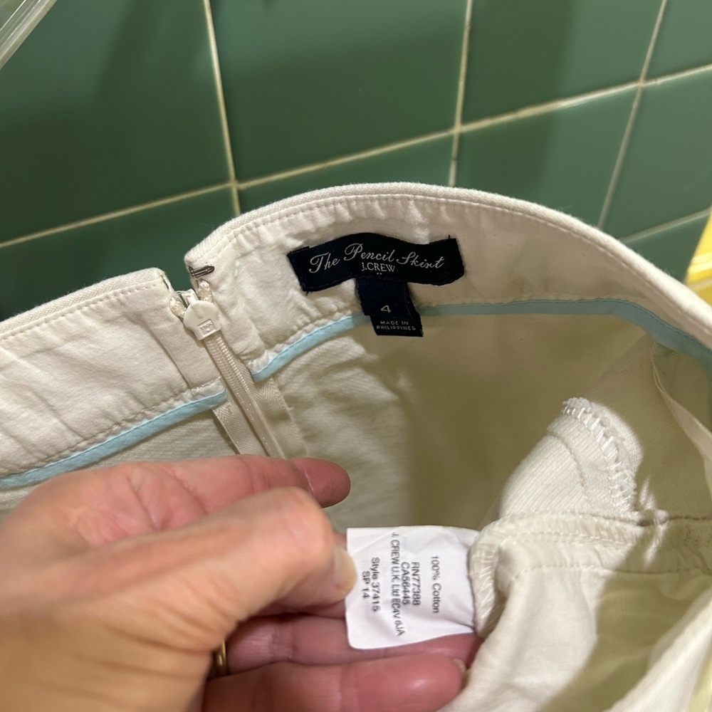 J Crew pencil skirt - Picture 6 of 6